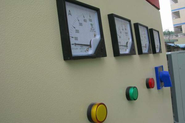 彭泽配电柜-3683讲讲配电柜注意事项